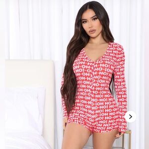 Fashion nova Red and White Holiday / Christmas Print Onesie Pajama NEW